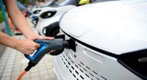 CESL signs pact with HPCL featured image