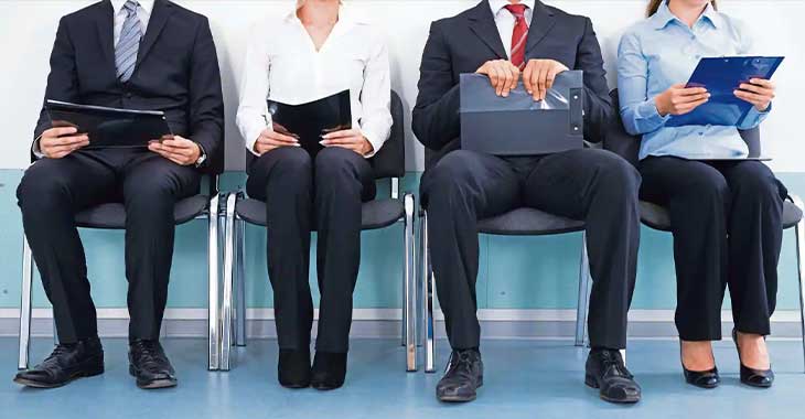 White-collar employment increased 4% in December, syas report